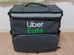 Uber Eats配達バック